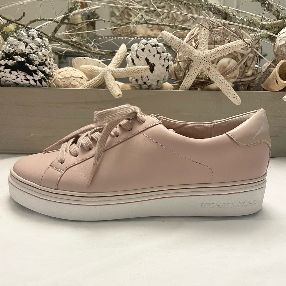 MICHAEL KORS BLUSH PINK LEATHER LACE UP SNEAKERS SIZE 10 - Picture 13 of 14